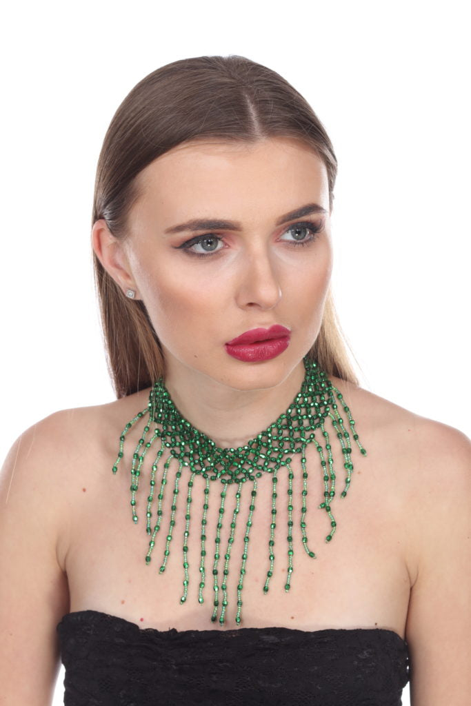 BEADED CHOKER WITH FRINGES