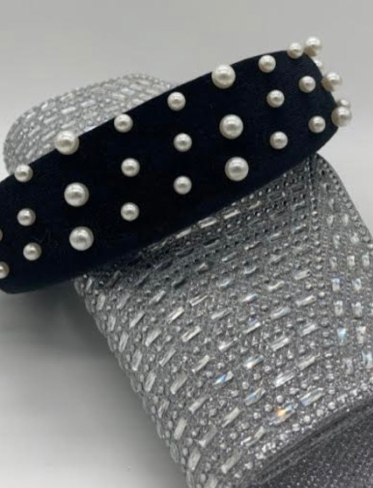 Velvet pearl Studded headband